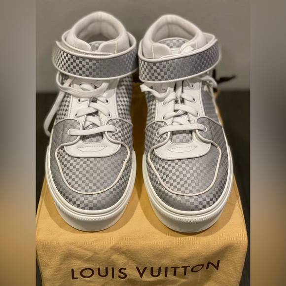 Men’s Damier Louis Vuitton Mid Top Sneakers - Picture 10 of 11